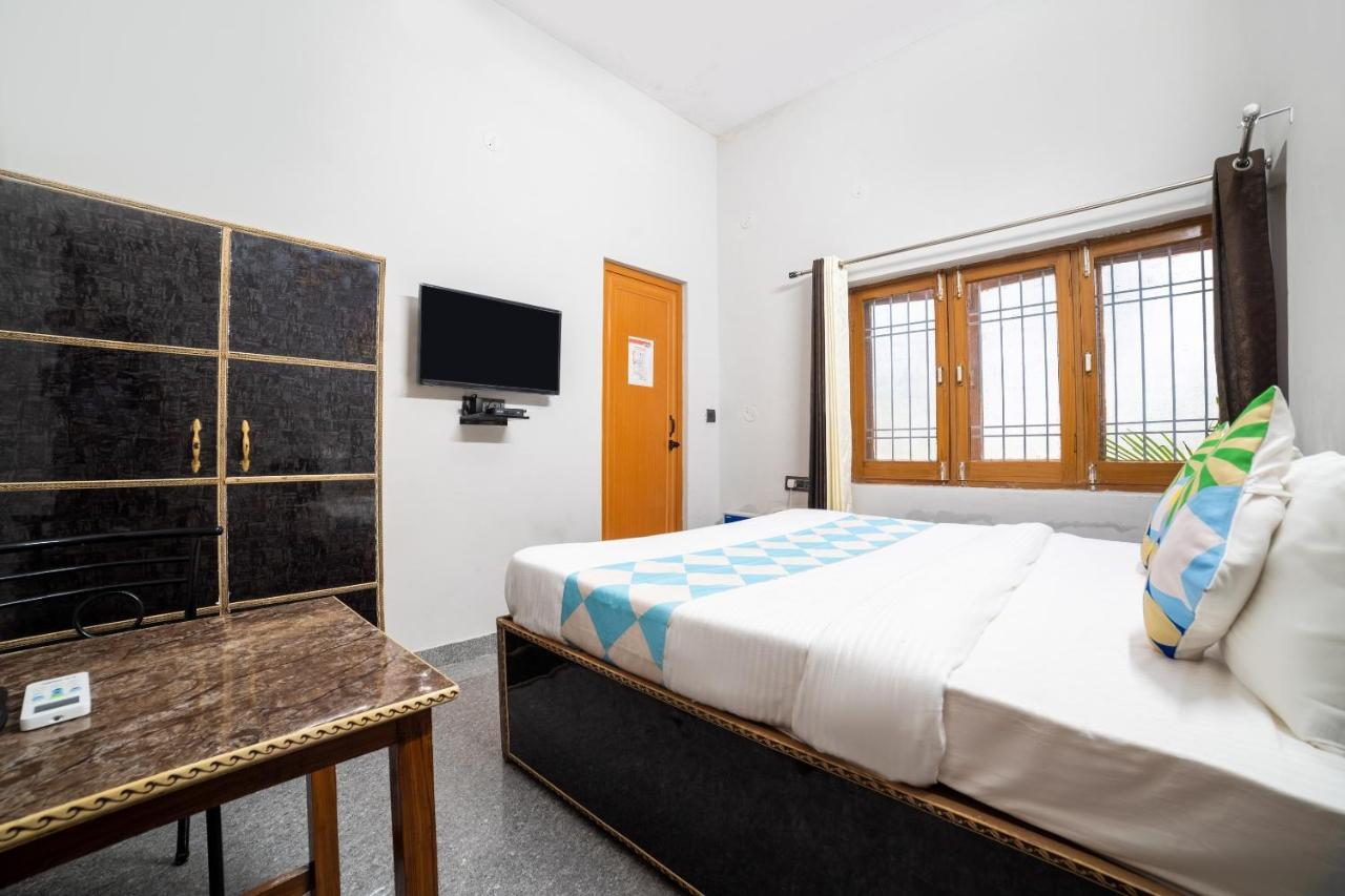 Hotel O Home Gautam Homestay เดห์ราดุน ภายนอก รูปภาพ