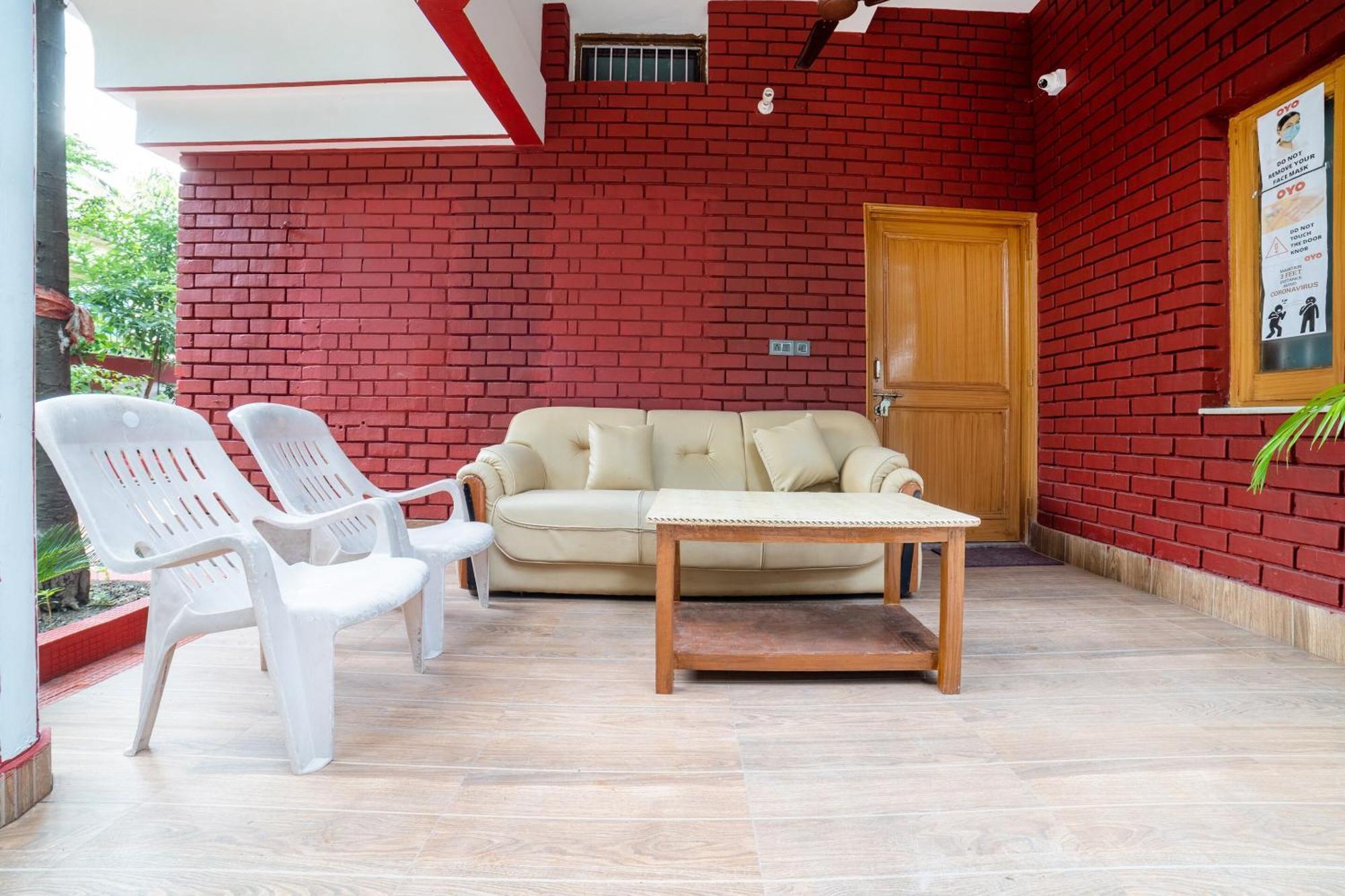Hotel O Home Gautam Homestay เดห์ราดุน ภายนอก รูปภาพ