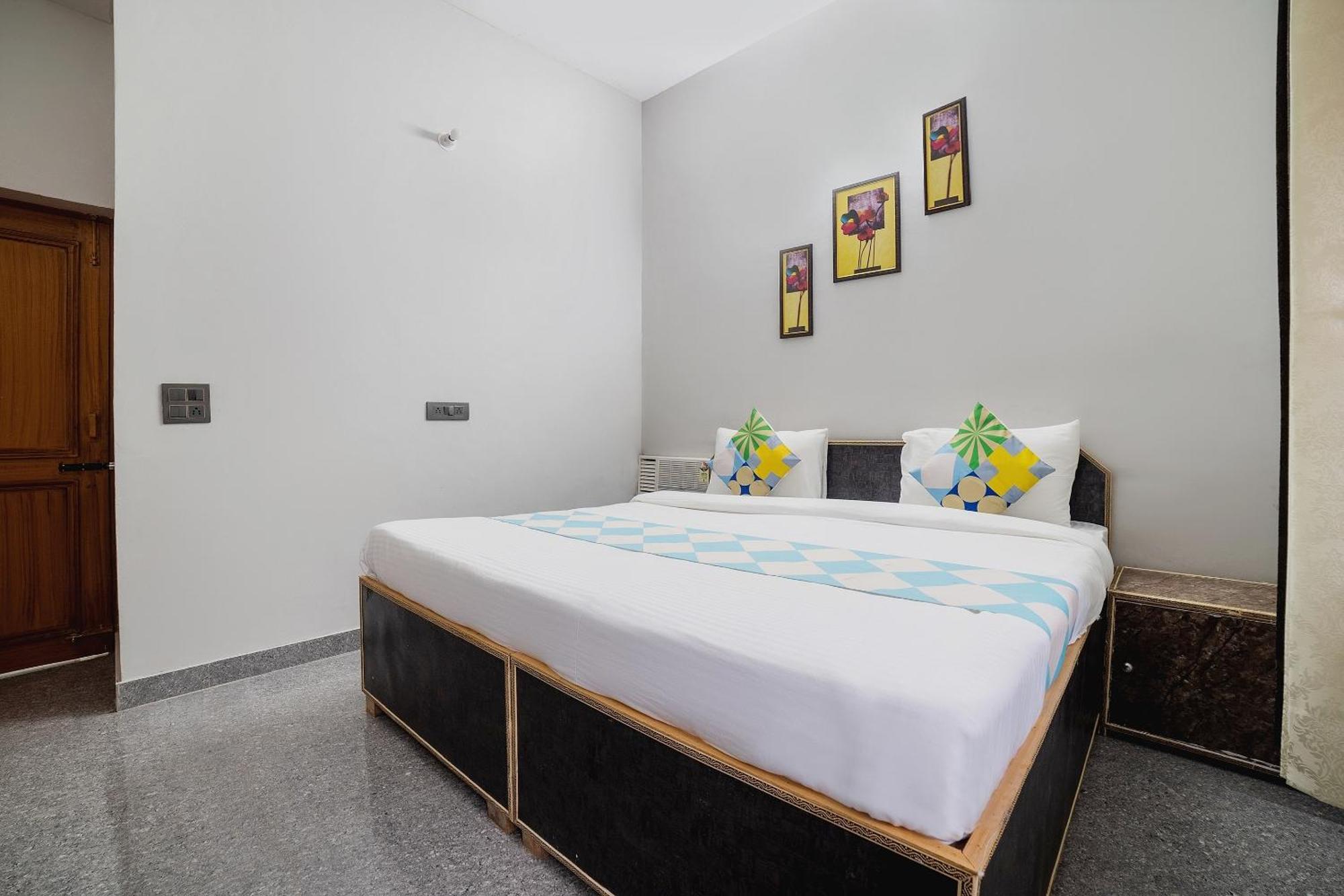 Hotel O Home Gautam Homestay เดห์ราดุน ภายนอก รูปภาพ
